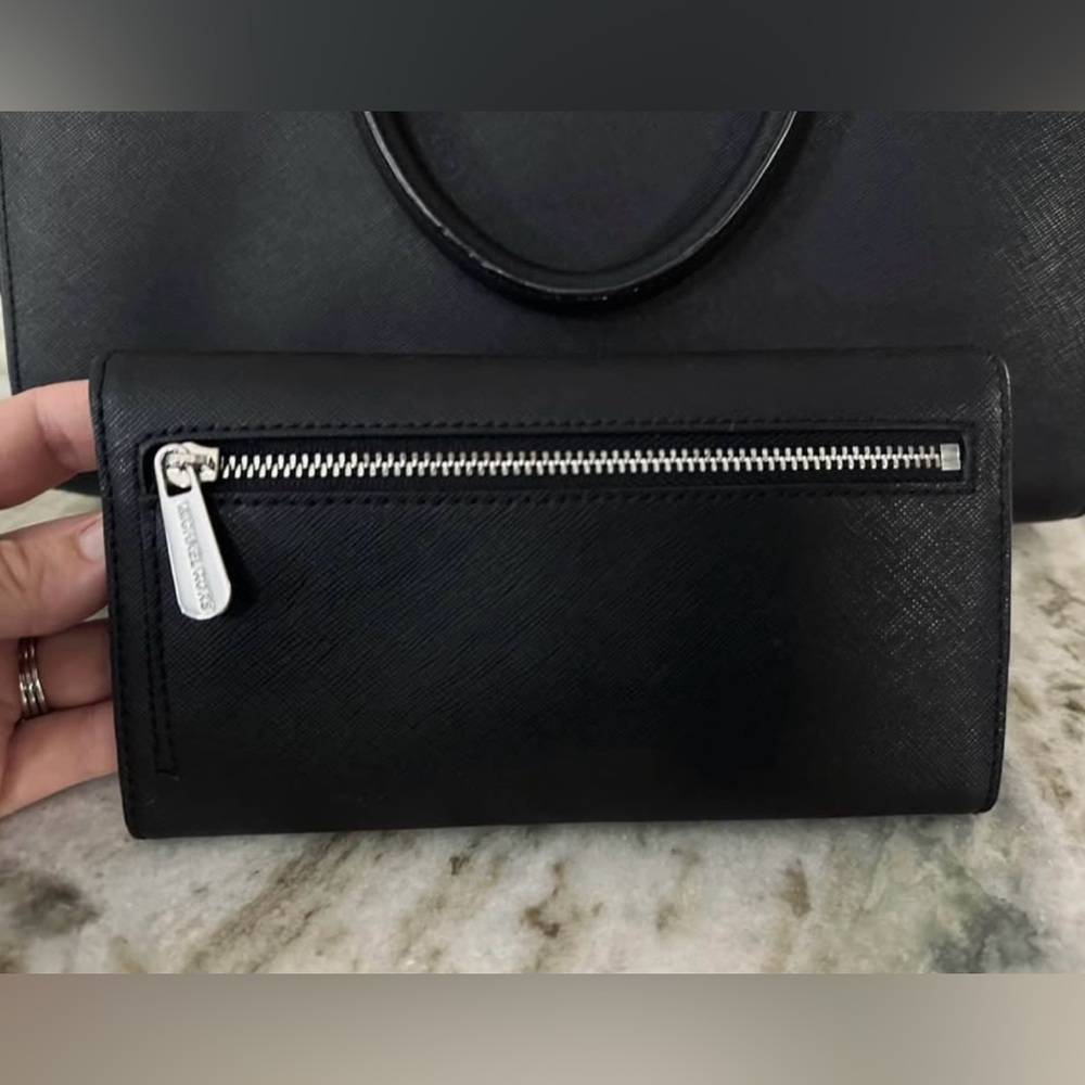 Michael Kors - Purse & Wallet set - Picture 6 of 10